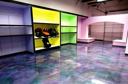 店铺装修切忌地面过于光滑(图)