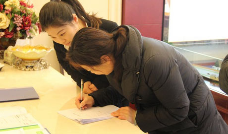 顾客不愿配合导购收集VIP资料怎么办