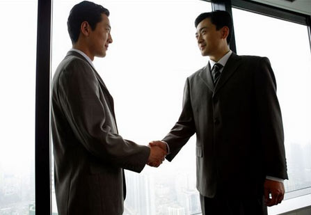 如何言简意赅,用完美的自我介绍吸引客户