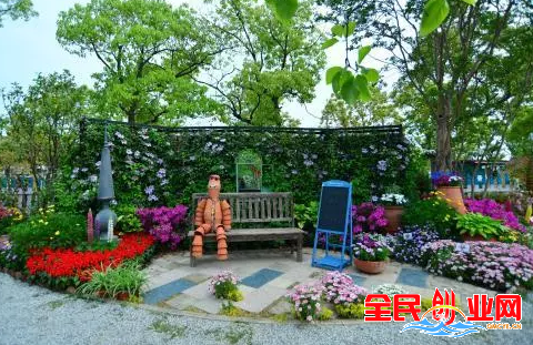 在家做什么挣钱的创业金点子：做什么生意能赚钱看8个家庭网络项目！