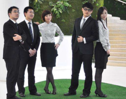 适合穷人、大学生做的不起眼的暴利小生意，月入2万的10个小生意!