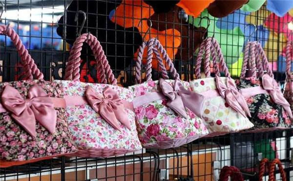 穷人创业小本项目选择哪个行业好呢？