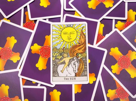 塔罗牌怎么赚钱？揭秘塔罗牌日赚1000的套路，看懂少踩坑