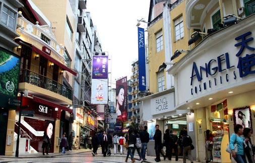 选址要讲究“天时地利人和”