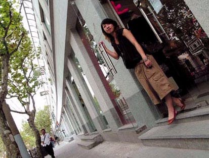 白领开店搜铺经（图）