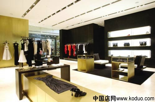 DONNA KARAN：经典色系打造美式简约（图）