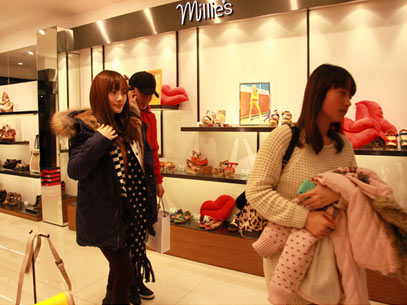 顾客只逛不买怎么办