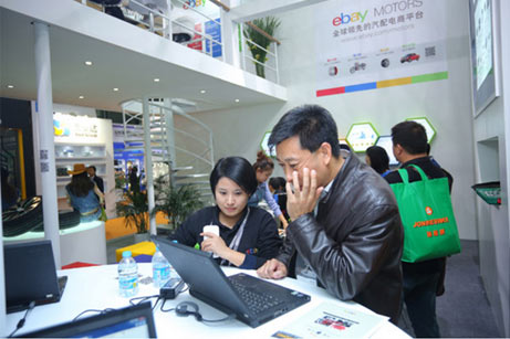 “演、说”结合 制造良好的试听效果